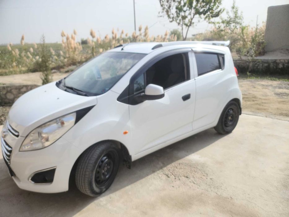 Chevrolet spark 2010