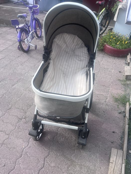 Продам коляску продам