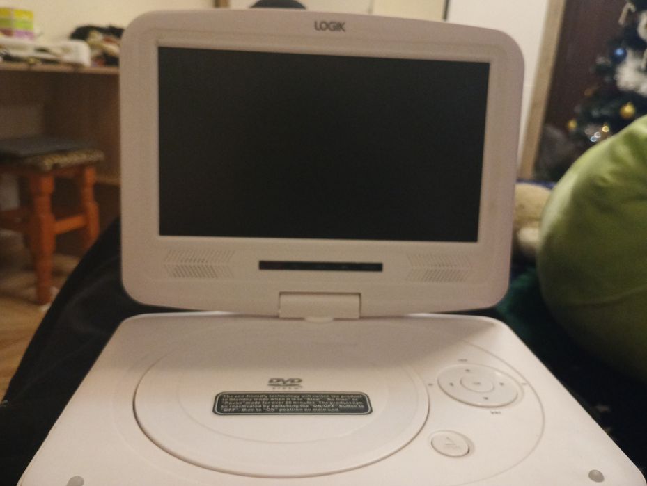 DVD video portabil Logik