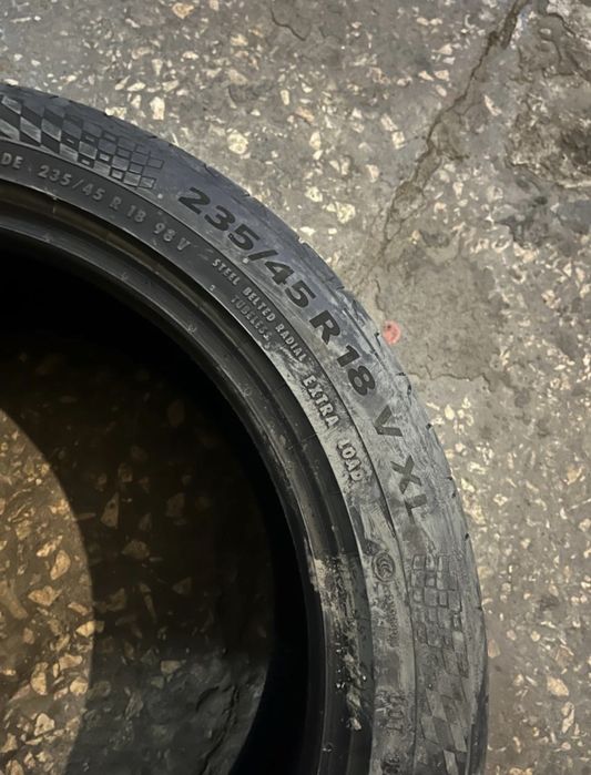 Шины Continental MaxContact MC6 235/45 R18
