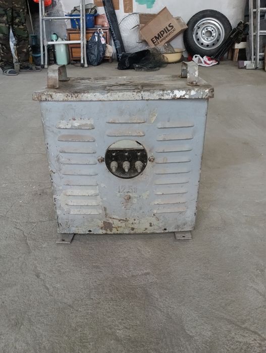 Трансформатор 380/220/12