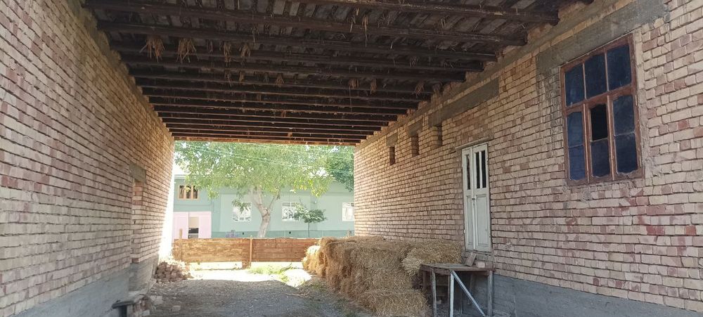 Участка сотилади