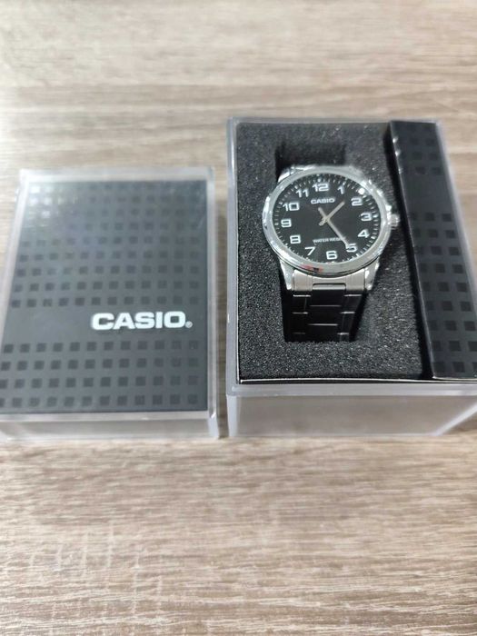 Часовник Casio MTP-V001D-1BV