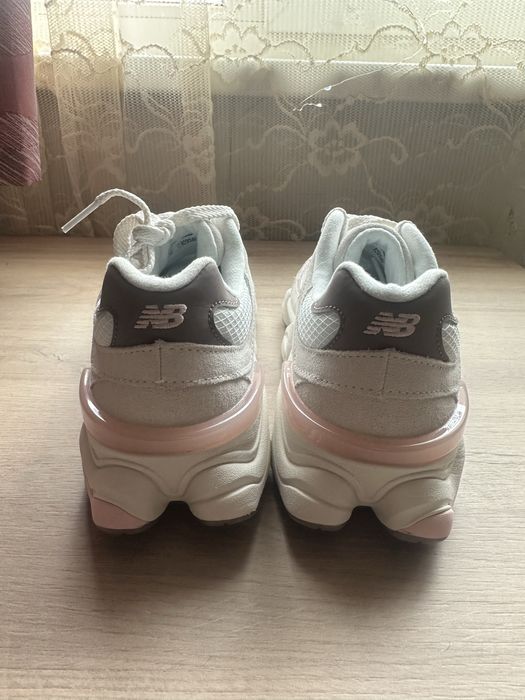 New Balance 9060 НОВИ