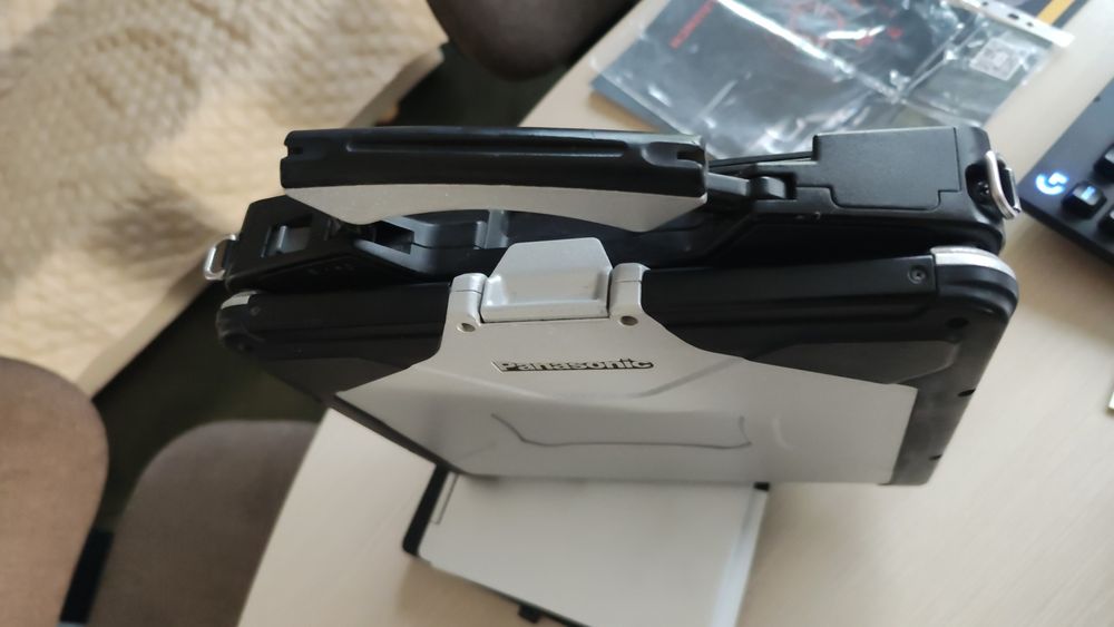 Laptop Militar Panasonic CF31 i5 &Tester Auto 12/24V Bluetooth GRATUIT