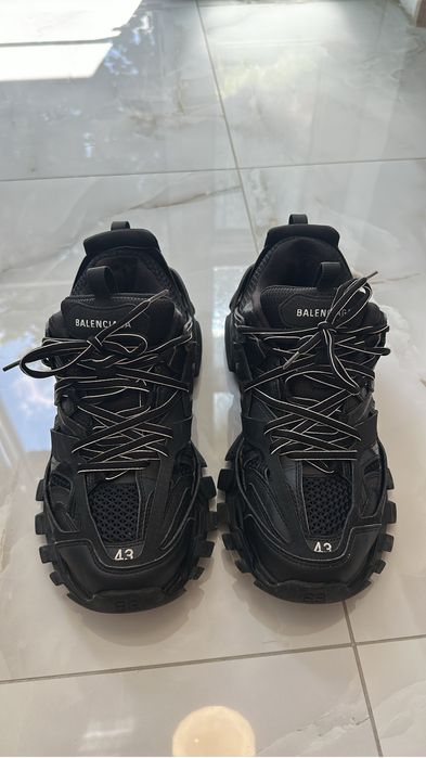 Vand balenciaga Track stare foarte buna