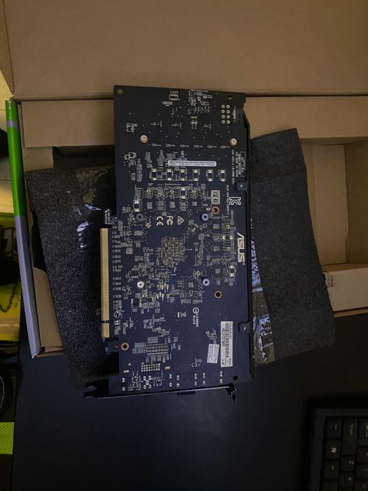 Vand Schimb Placa Video Asus Radeon RX 580 OC 8GB GDDR5. 252-Biti