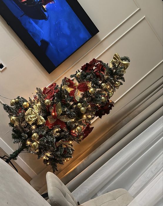 Елка искуственная