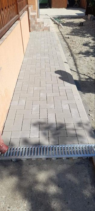 Pavaj si construcții