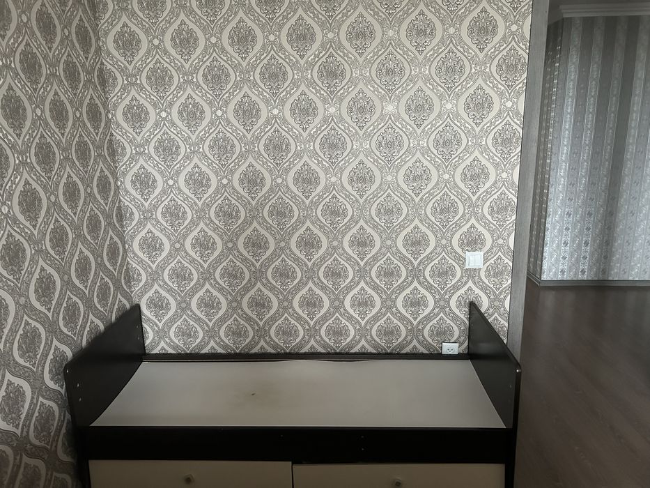 Продам кровать с матрасом трансформер