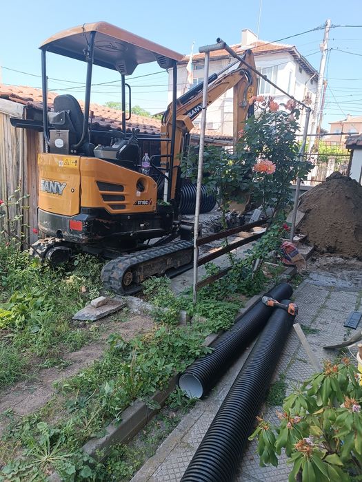 ВиК услуги права и обратна вода Услуги с багер всякакви изкопи за осно