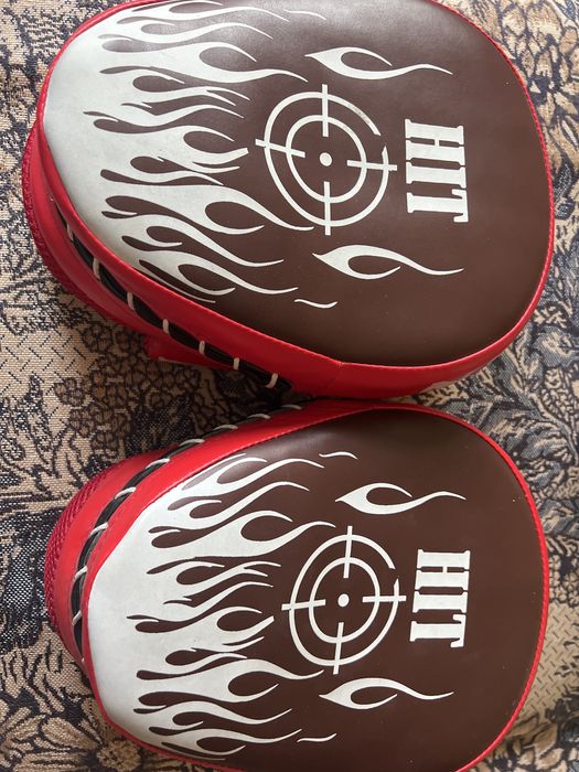 Продаются боксерские лапы