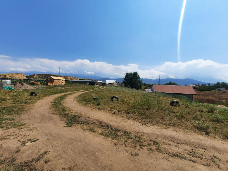 Участок недоезжая уштерек продам