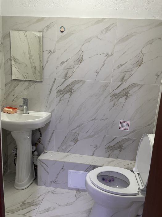 Тау самал. Коммерческое помещение