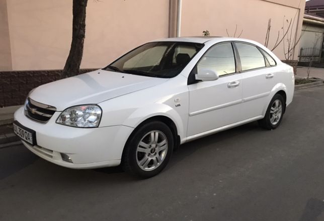 Chevrolet Lacetti 2013 автомат