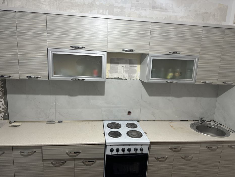 Кухния гарнитура