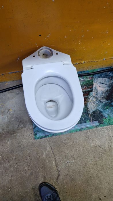 Унитаз строительный