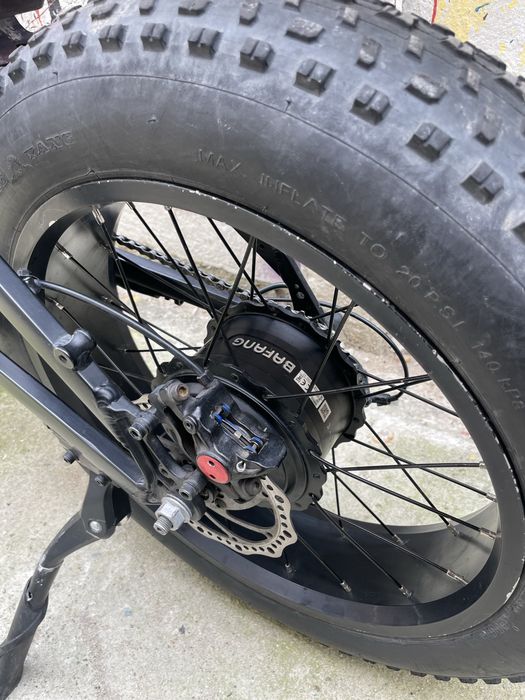 Vînd bicicletă electrică MATE,cu accelerație.