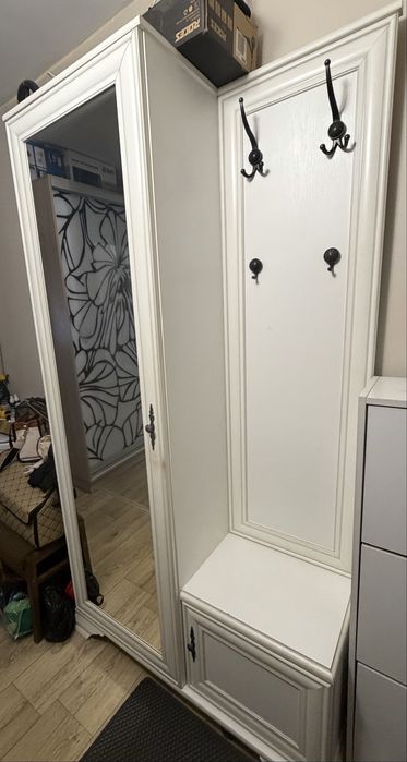 Продам Мебель для прихожей
