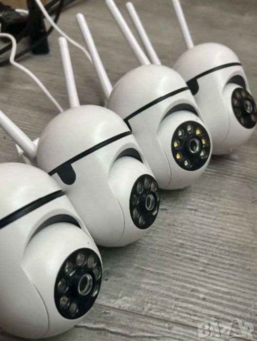 Чисто нови камери