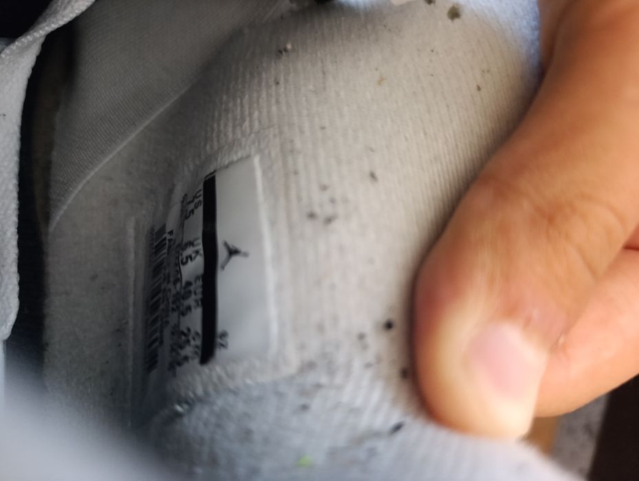 Jordan 4 White Cement