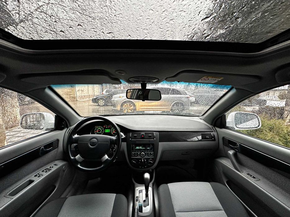 Gentra 3 позиция автомат Люкли 4.700км пробег МАСЛА!