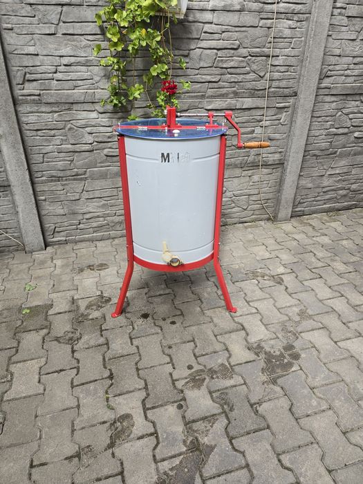 Центрофуга, вана и още неща