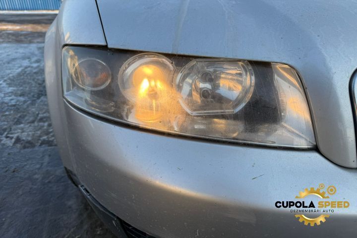 Far dreapta (de Europa) Audi A4 B6 [2000 - 2005]