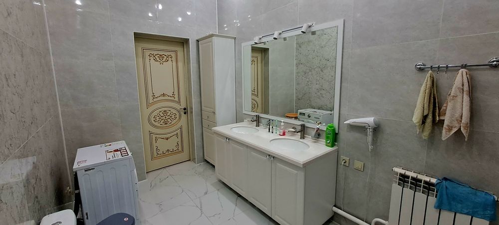 Продам большой дом