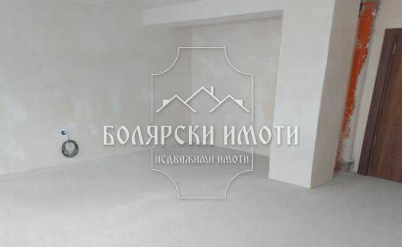 Продава се Тристаен апартамент в Велико Търново, Център - 108 кв.м за 1065 €/кв.м - Снимка #1
