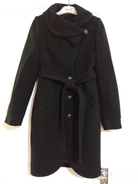 Польта тёплые и Плащ-пальто.Сост.отличное.S-ка.Италия.(смФоткиВещей)