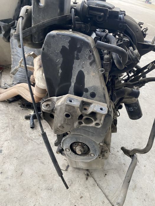 Двигател 1.6 VW Golf 4 AKL