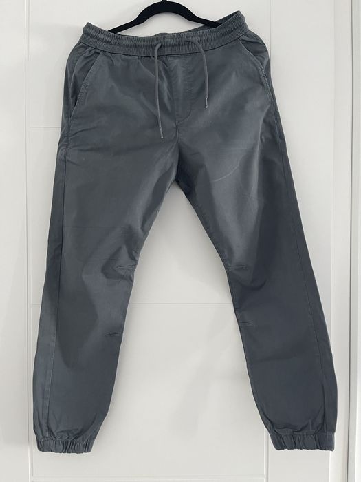 Pantaloni jogger Zara