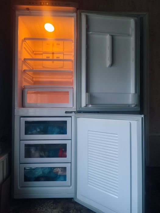 Холодильник Самсунг