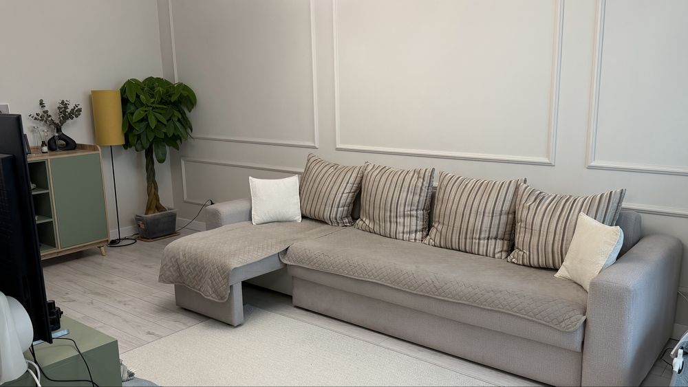 Диван б/у, 3 метра, раскладной