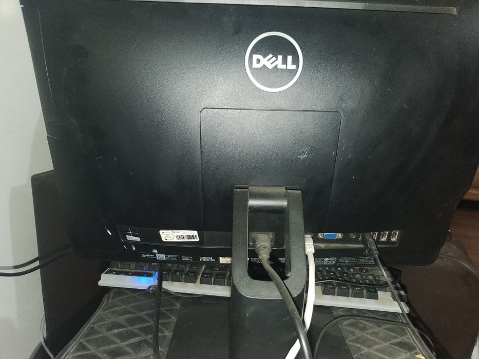 Leptopuri și monitor allone
