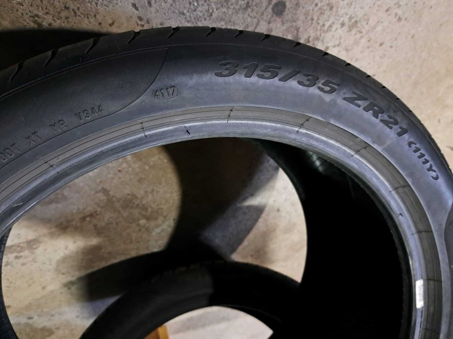 2 anvelope 315/35 R21 Pirelli