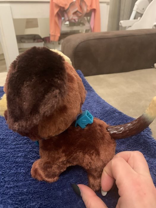 Интерактивно куче FurReal Walkalots