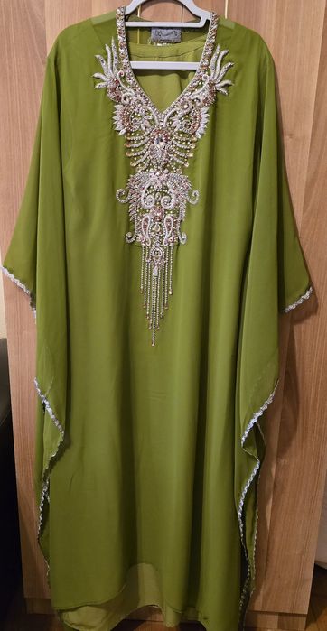 Rochie/ Kaftan oriental de lux din Emirate
