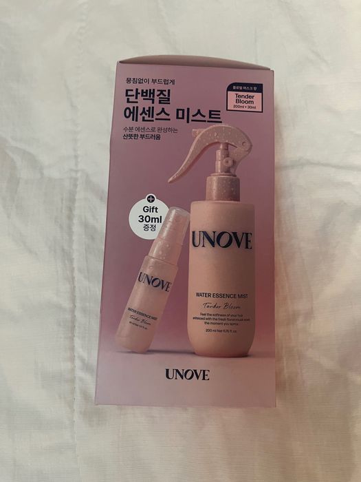 UNOVE Water Essence Mist Tender Bloom