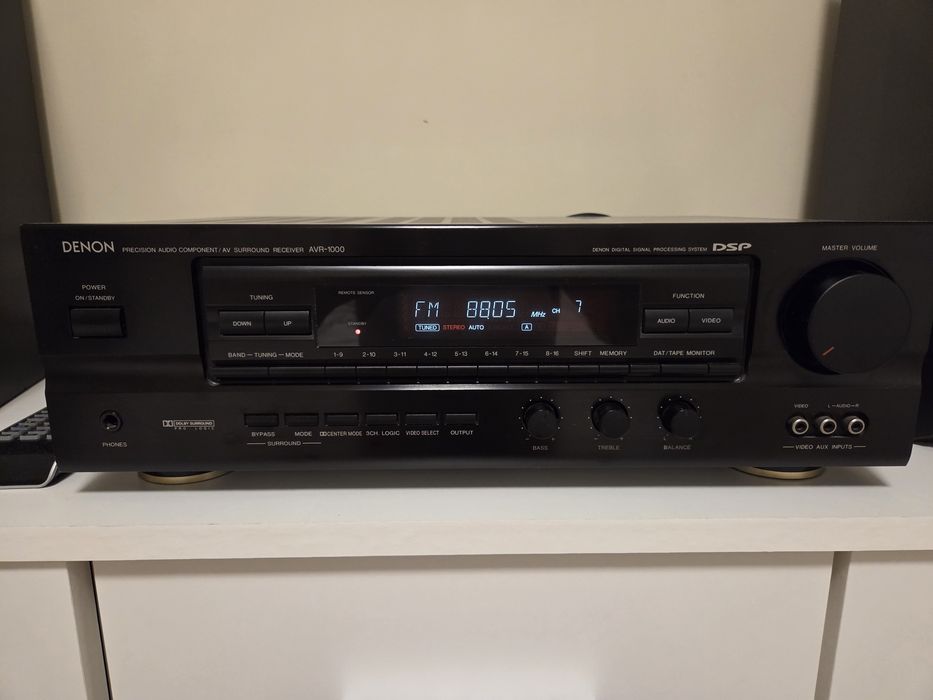 Съраунд ресийвър Denon AVR 1000