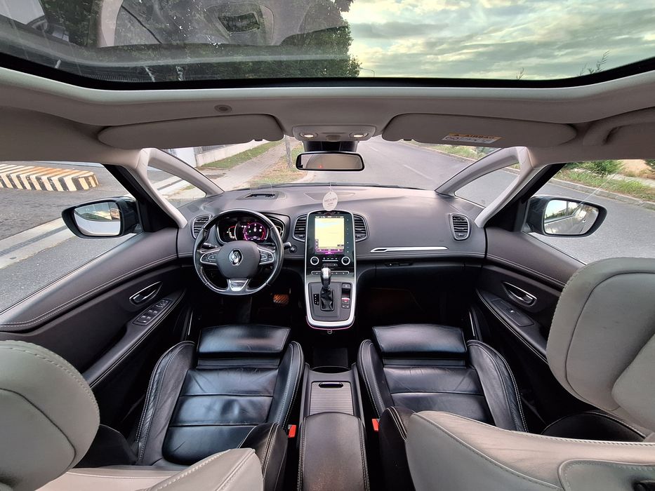 Renault Scenic 4 • INIȚIALE PARIS • Bose • An 2018 •