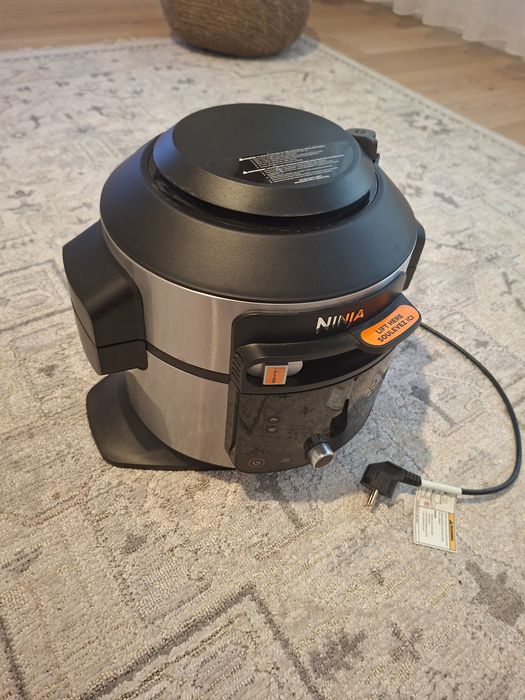 Multcooker Ninja