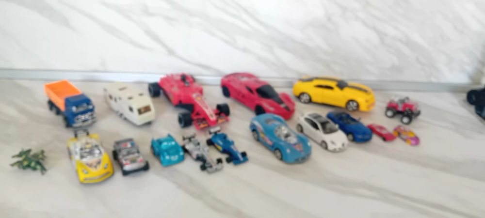 Ло от 50 бр.  детски играчки.