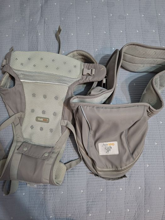 Продам кенгуру в отличном состоянии