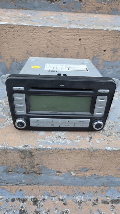 Radio cd-player mp3 vw golf 5 touran skoda Mercedes