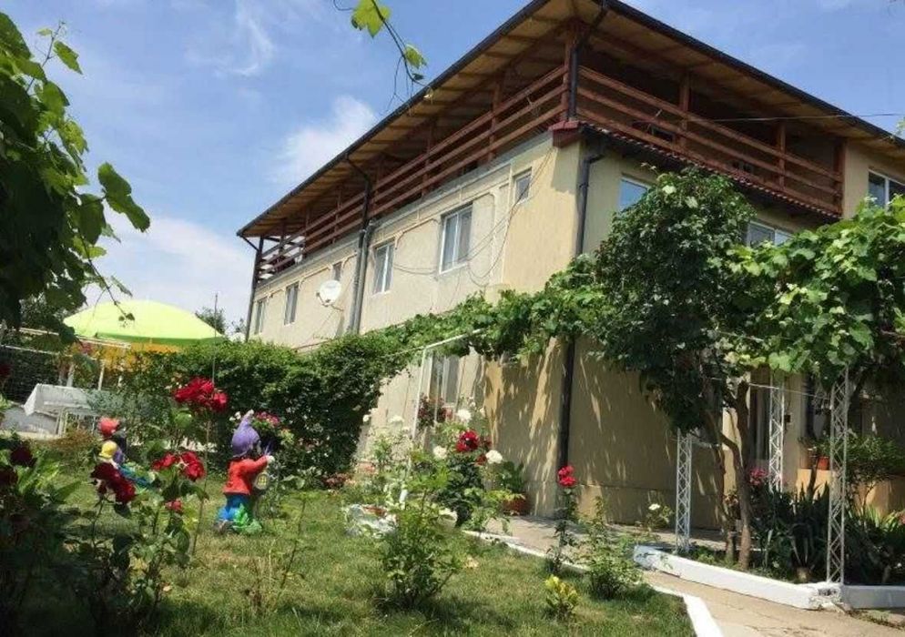 Camere libere la vila in centrul Costinestiului