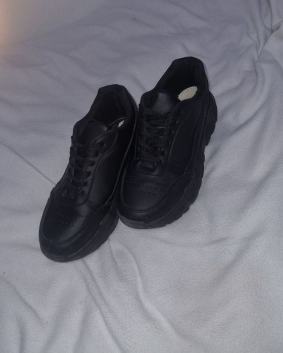 Adidași fete,mărimea 37