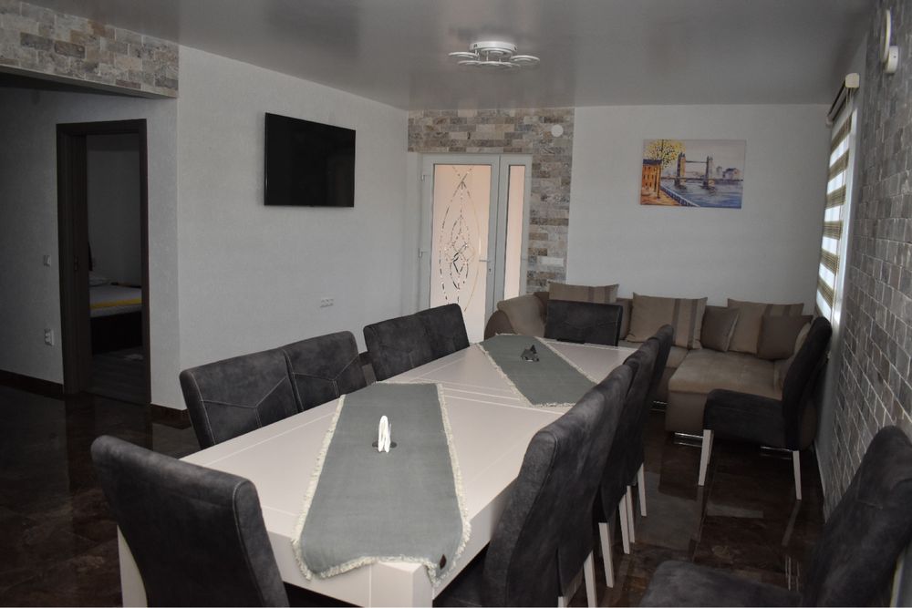 Pensiune de inchiriat cu CIUBAR”Casa dumitru 2”