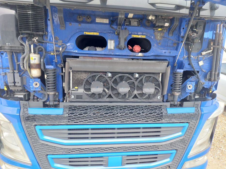 Vând camion Volvo FH500